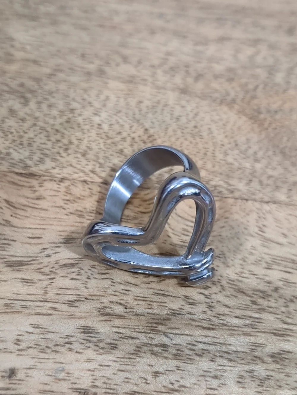 N/A trendy stainless